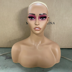 Tête de Mannequin Fashion avec Epaules